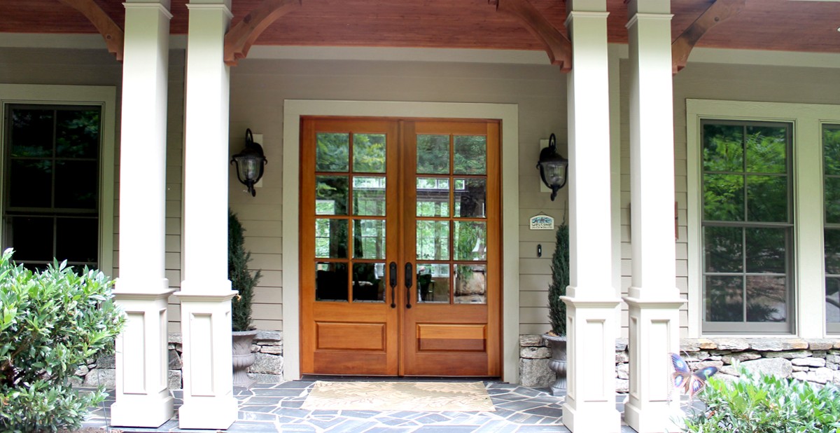 BB-821Blackthornefrontdoor6585