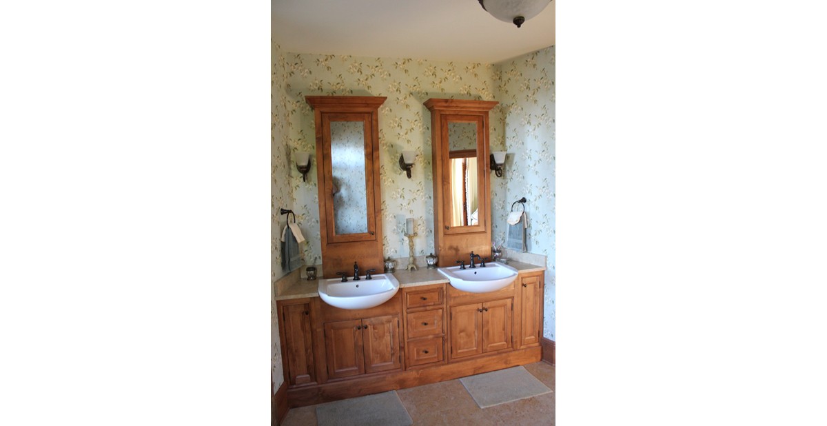 PP-IMG_6999McKinneyhousemasterbathsinks