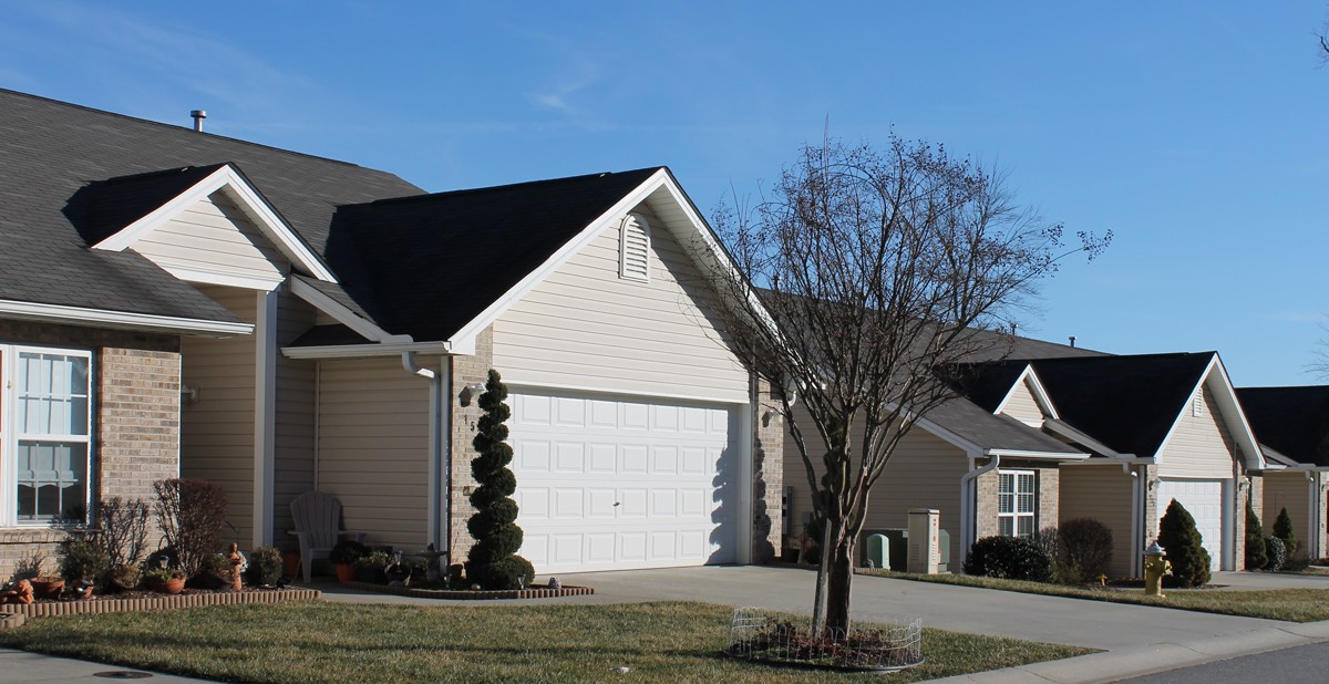 XX-IMG_6933StaffordHillsCamelotcondos